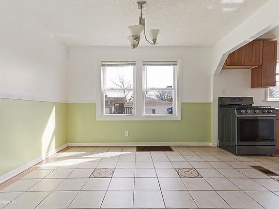 5th image of 7309 S Albany Ave