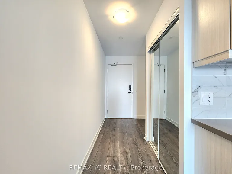 95 Oneida Cres #1407 — Photo 16
