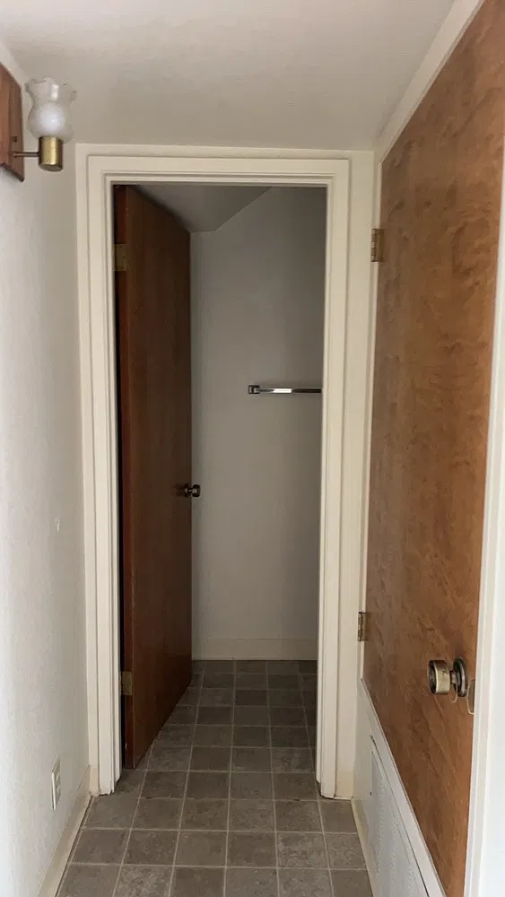 2 bed, 1.5 bath, 1032 sqft, $2,300 — Photo 4