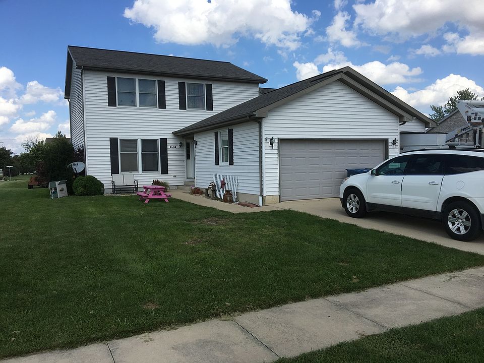1st image of 100A Susan Dr #A