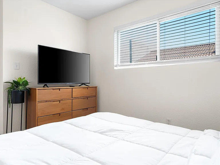 5525 E Thomas Rd #B11 — Photo 26