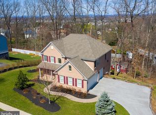 937 Aspen Ln, Red Lion, PA 17356