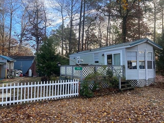 1st image of 5113 Blue Heron Dr