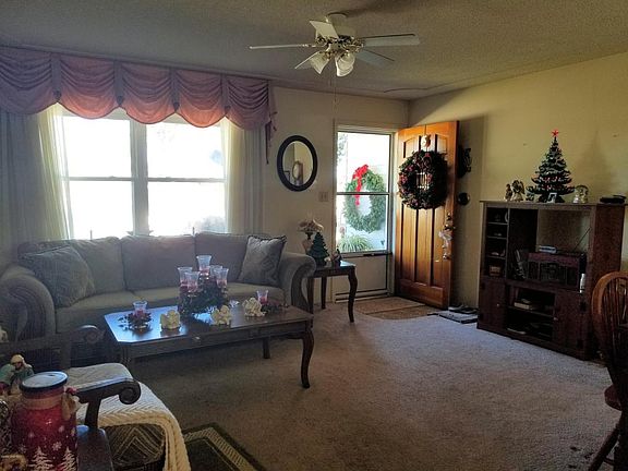 5th image of 3095 Rosemarie Dr