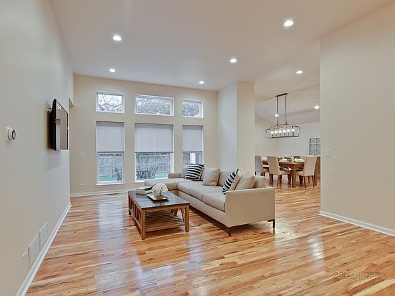 4th image of 25873 W Steeplebush Ln