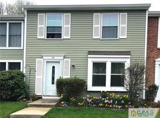 12 Aspen Ct, Monmouth Junction, NJ 08852