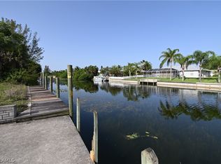 128 SE 15th Pl, Cape Coral, FL 33990