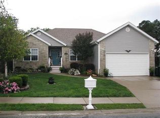 105 Alysse Ln, Hollister, MO 65672