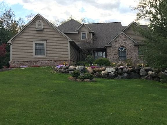5th image of 9997 Oak Valley Dr
