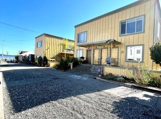 2708 60th Ave SW APT C, Seattle, WA 98116