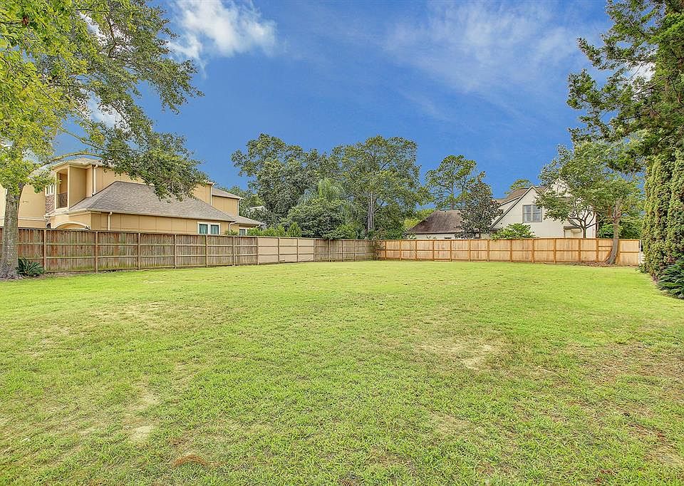 1st image of 11801 Barryknoll Ln