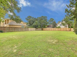 11801 Barryknoll Ln, Houston, TX 77024