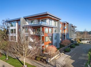 Uptown Place, Saanich, BC V8Z 0E1