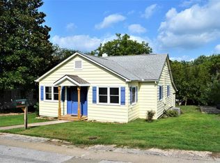115 S Oak St, Harrison, AR 72601