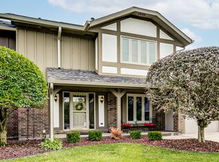 8337 Berkhansted Ct, Orland Park, IL