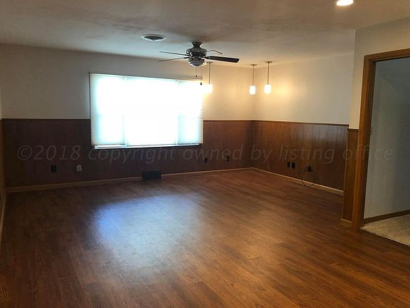 4th image of 2541 Christine St