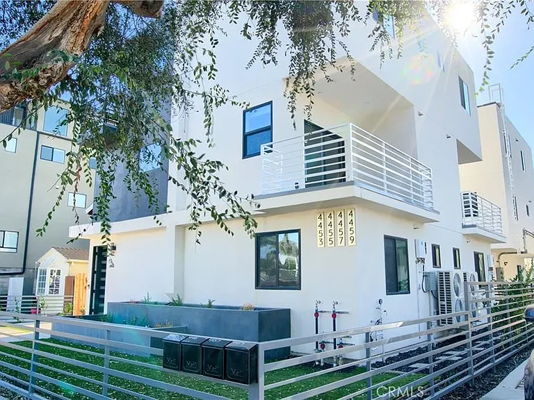 4455 S Slauson Ave — Photo 4