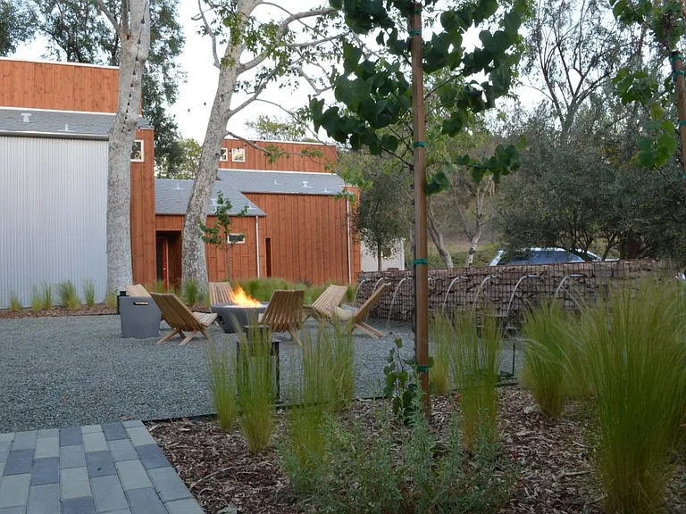 23501 Avenida La Caza #105 — Photo 2