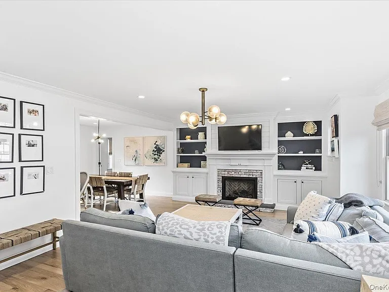 1214 Maple Ave — Photo 5