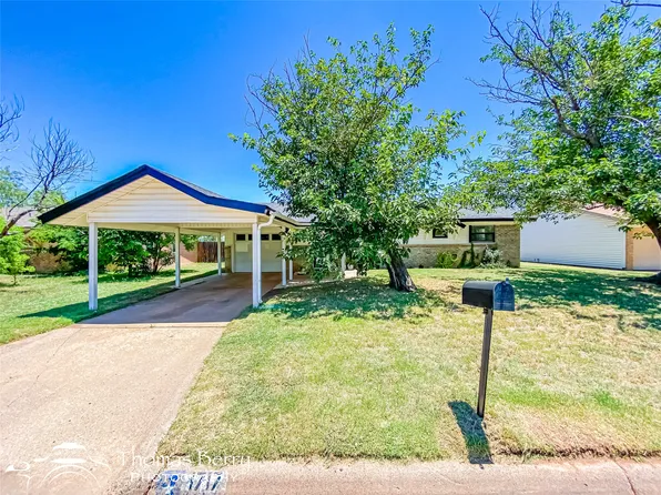 1717 Sherman Dr, Abilene, TX 79605