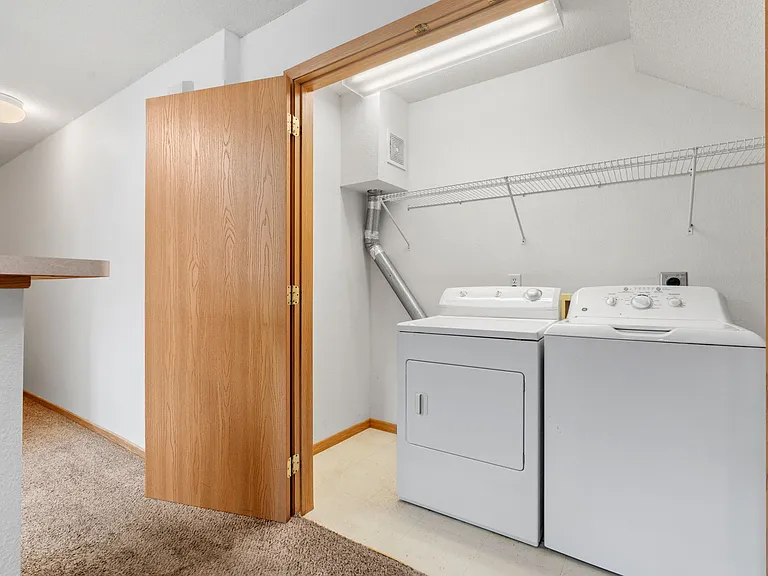 Clark Place Apartments & Townhomes — Photo 42