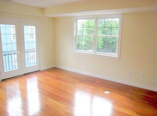 43 Pitman St #201, Somerville, MA 02143
