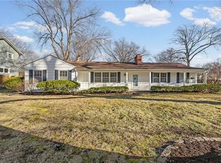 6102 W 67th Ter, Overland Park, KS 66204