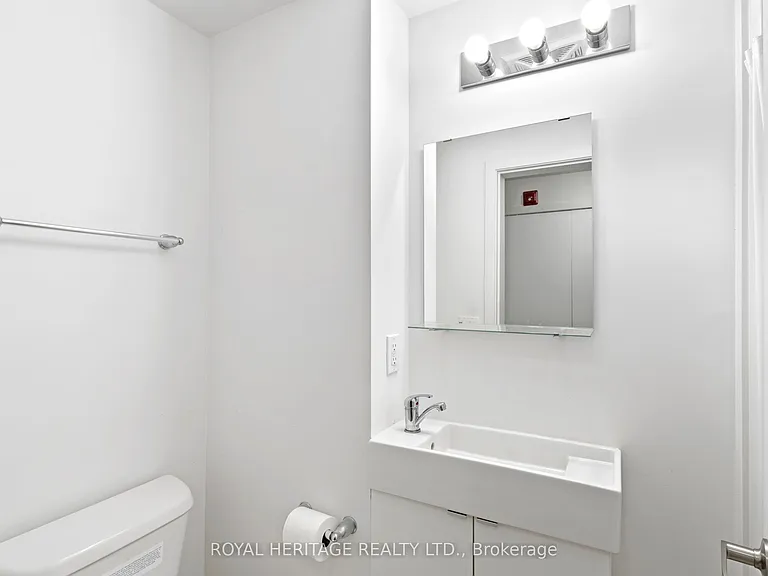 1800 Simcoe St N #307 — Photo 3