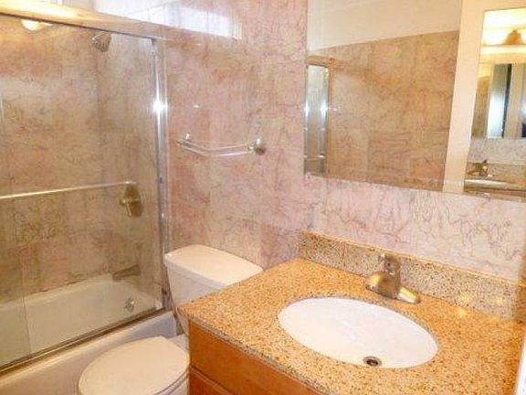 Marble & Granite Bath