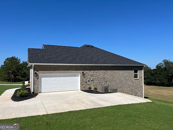 2nd image of 363 Eagle Ridge Rd #12