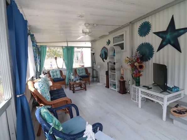 1011 Andros, Boynton Beach, FL 33436