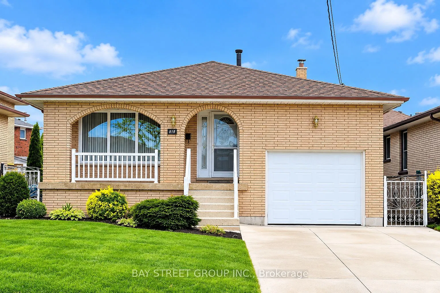 2 bed, $1,800 — Photo 1