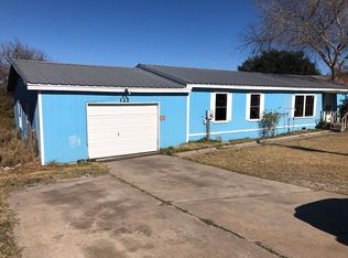 122 E Lakeview Trl, Sandia, TX 78383