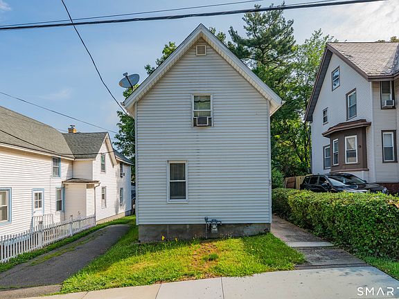 2nd image of 90 Myrtle Street