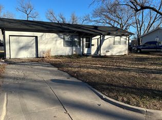 962 N Acadia Ave, Wichita, KS 67212