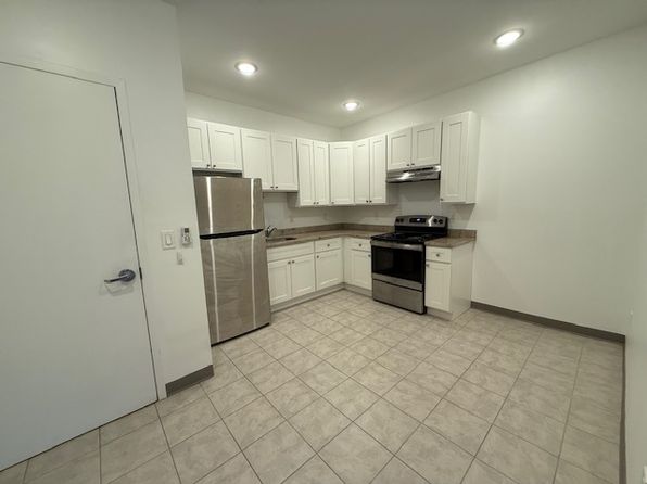 50 W Main St #2