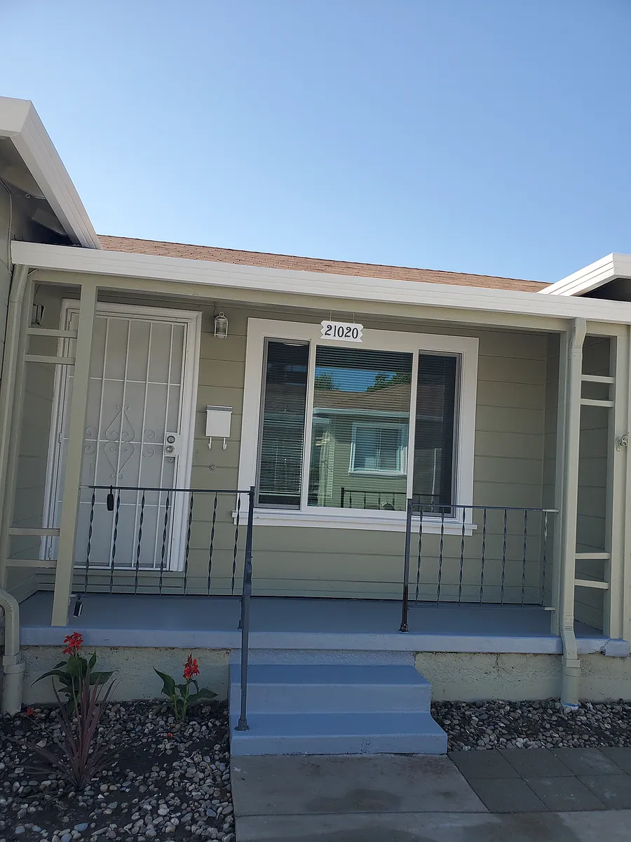 Building Photo - 21020 Hathaway Ave