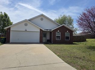 1031 Sunflower St, Centerton, AR 72719