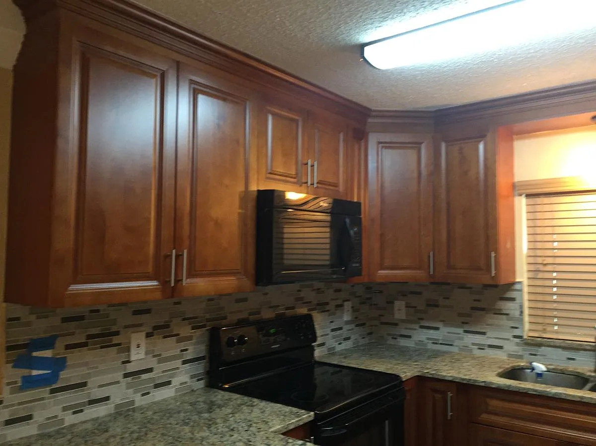 3 bed, 1993 sqft, $2,400 — Photo 4