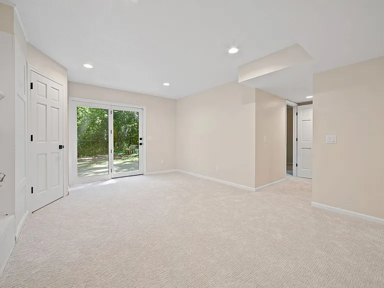 17711 Creek Ridge Pass — Photo 55