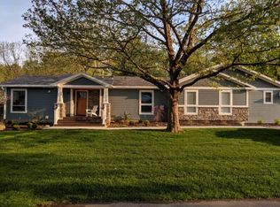 12417 Sunset Dr, Three Rivers, MI 49093