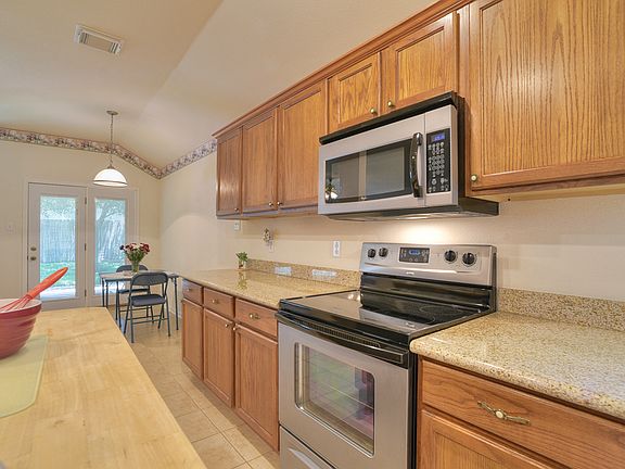 kitchen & breakfast