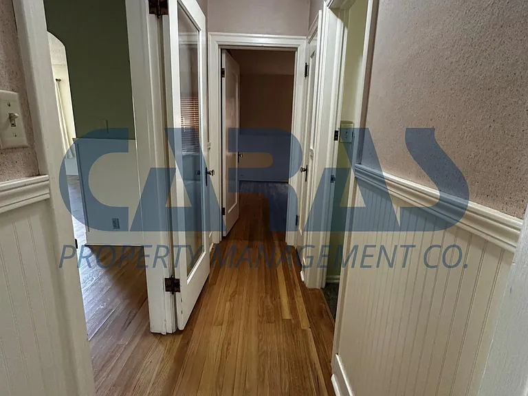 706 S 4th St — Photo 11