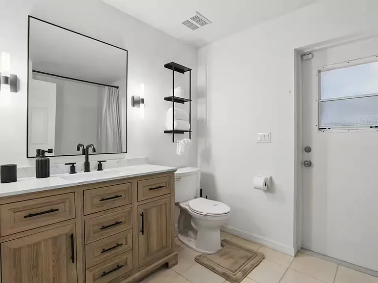 2473 SE Sidonia St — Photo 31
