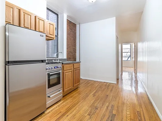 Rented by Compass | media 12