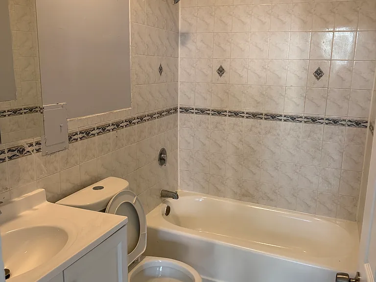 272 Grant Ave #2 — Photo 5