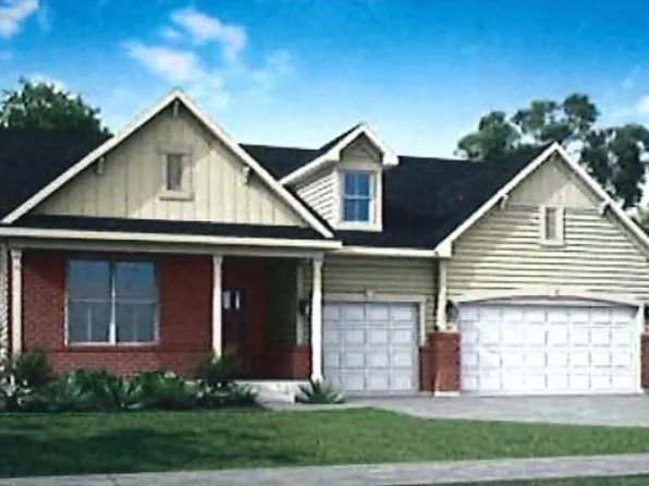 3852 Fender St, Valparaiso, IN 46385