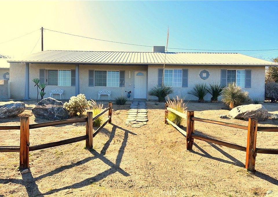 1st image of 70377 Gorgonio Dr