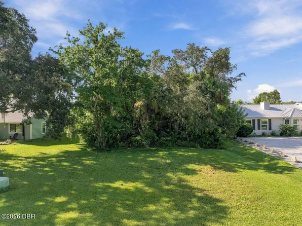 1236 Wayne Ave, New Smyrna Beach, FL 32168