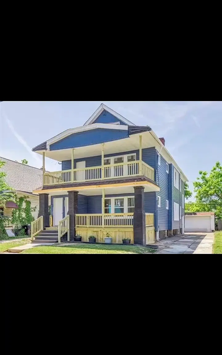 3 bed, $1,250 — Photo 1